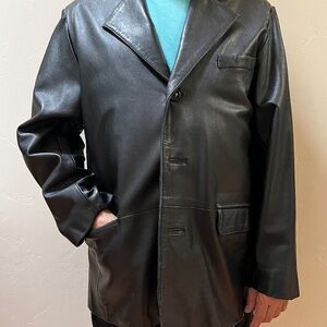 Mens Genuine Leather black  jacket in great condition